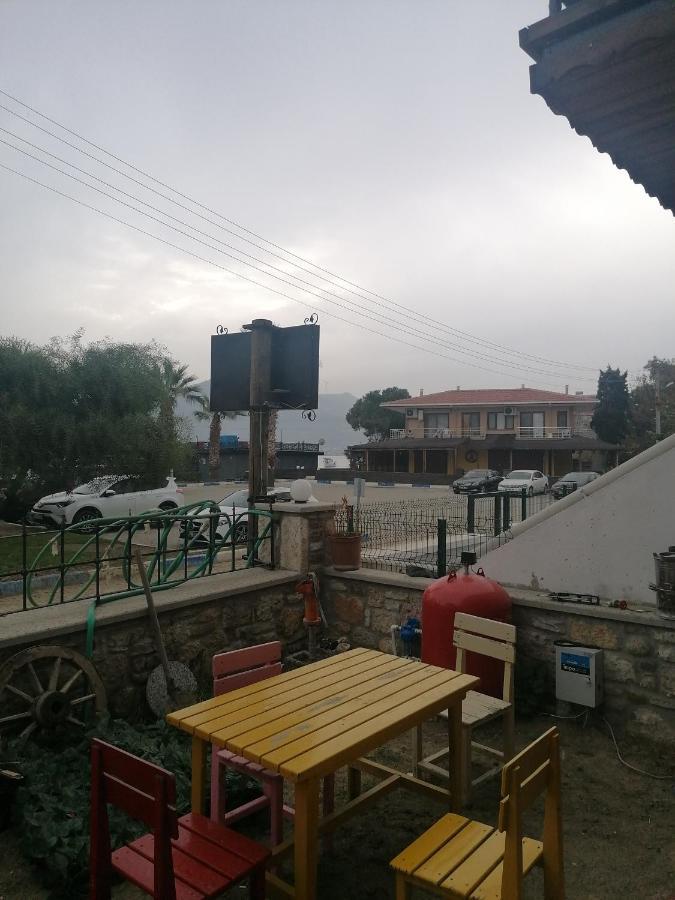 Tashan Otel Foça Exterior photo